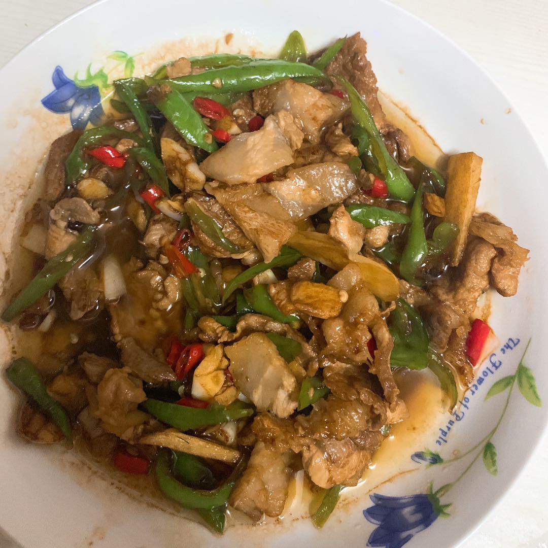 超下饭的辣椒炒肉