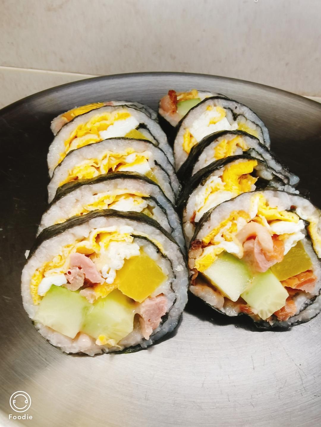 烤鸭辣酱寿司