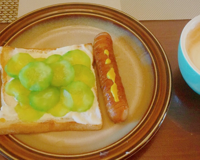 【懒人早餐】黄瓜吐司的做法