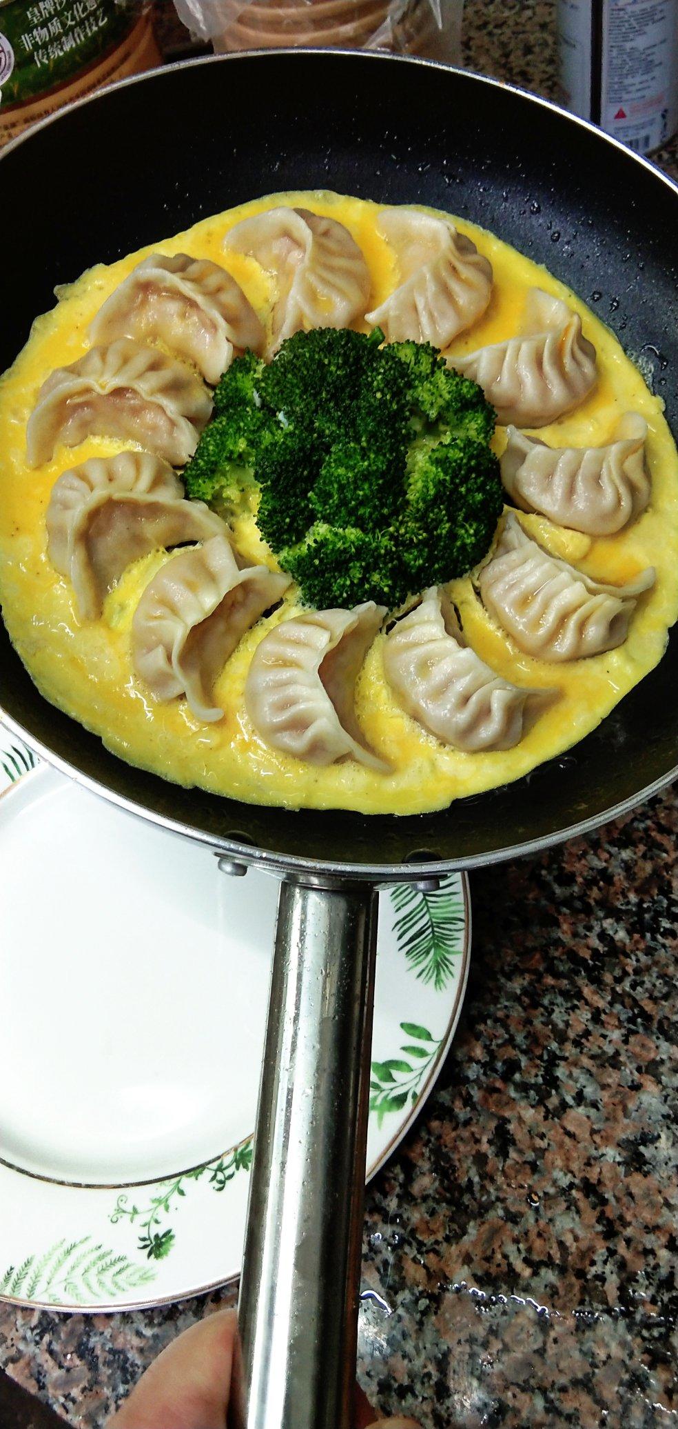 懒人快手抱蛋煎饺