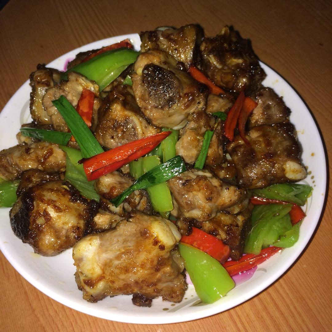 双椒煎排骨