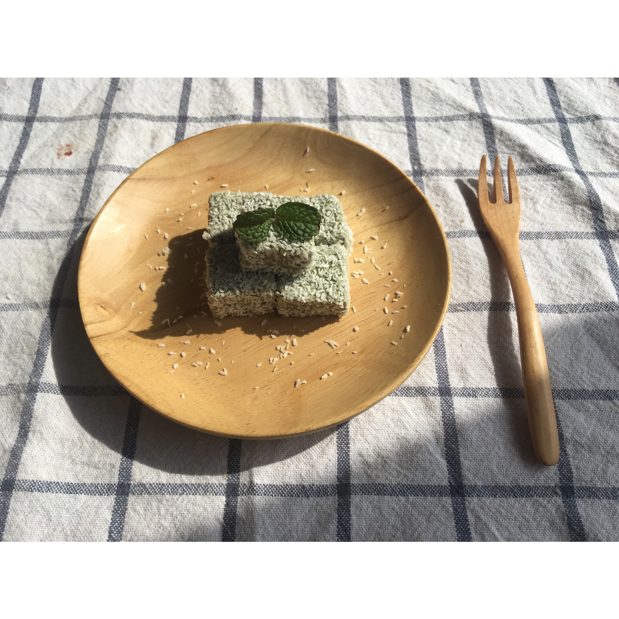 完胜85度C牛奶椰丝小方