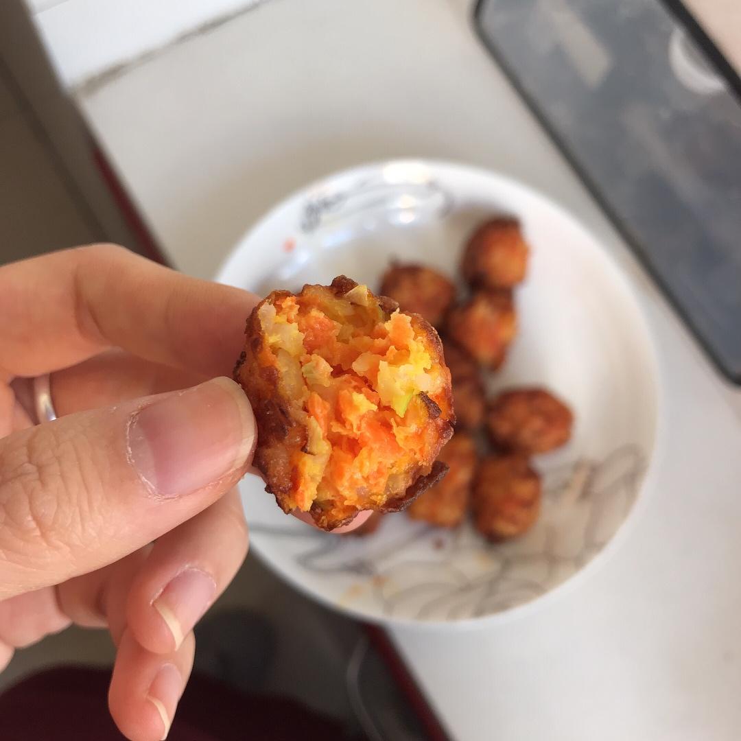 老北京炸胡萝卜素丸子