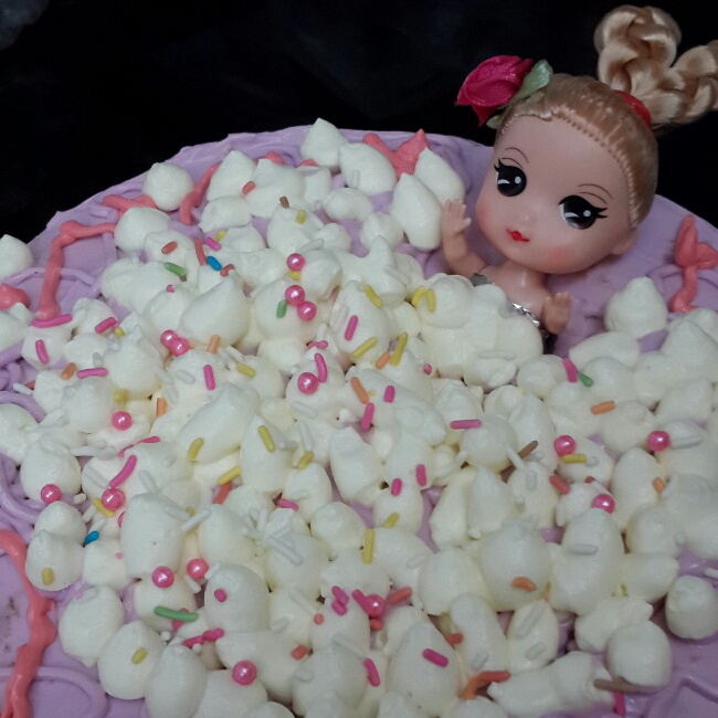 泡泡浴娃娃蛋糕