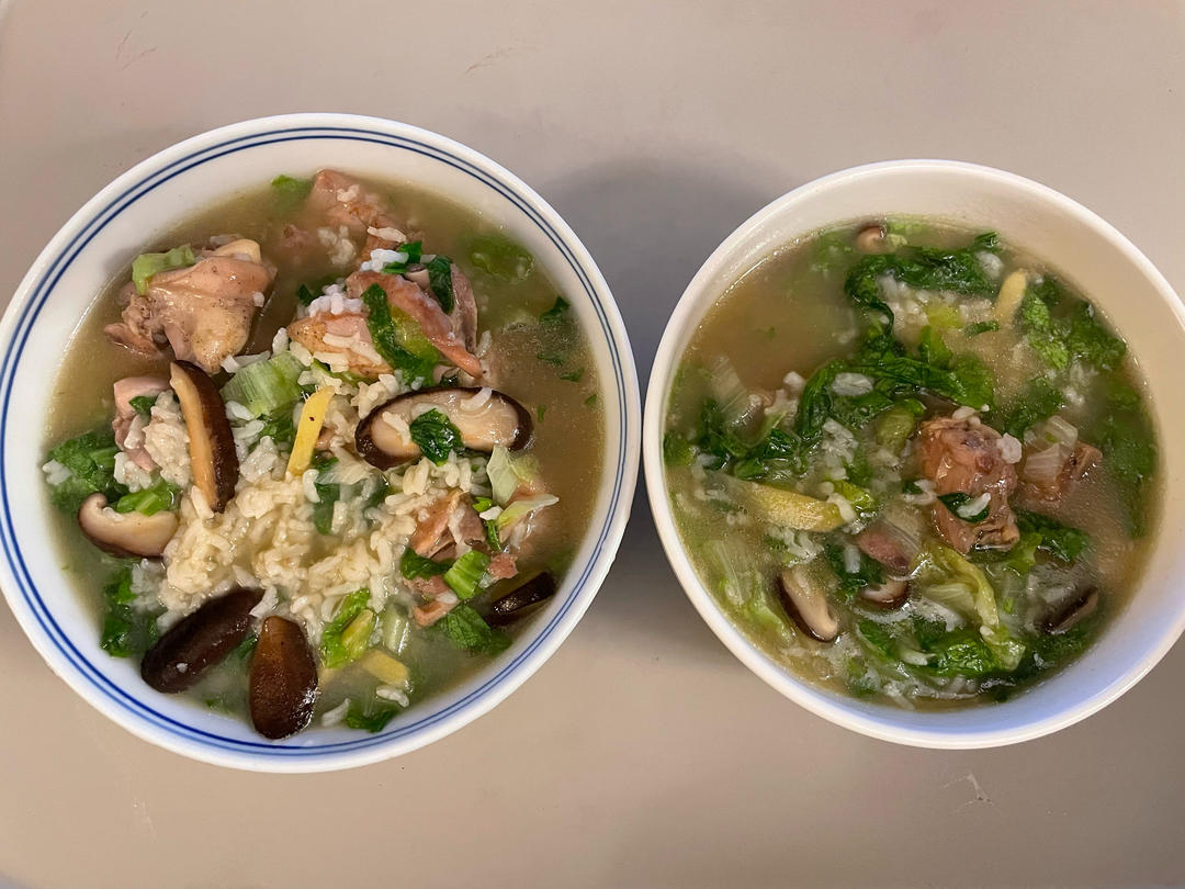 小孩大人都爱吃的潮汕砂锅鸡粥