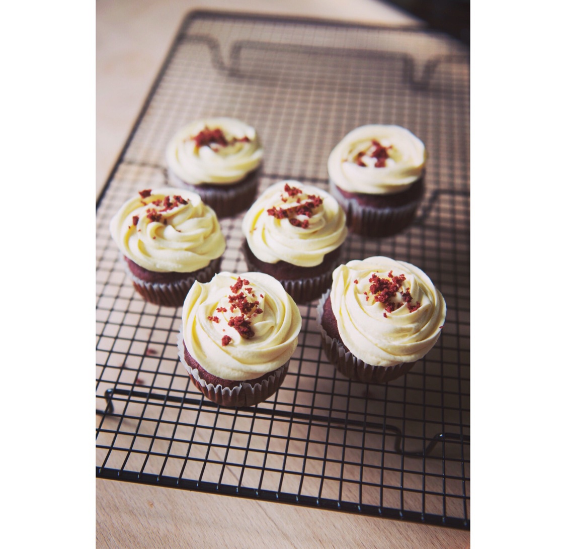 传统红丝绒杯子蛋糕（极软无泡打粉）Red velvet cupcake