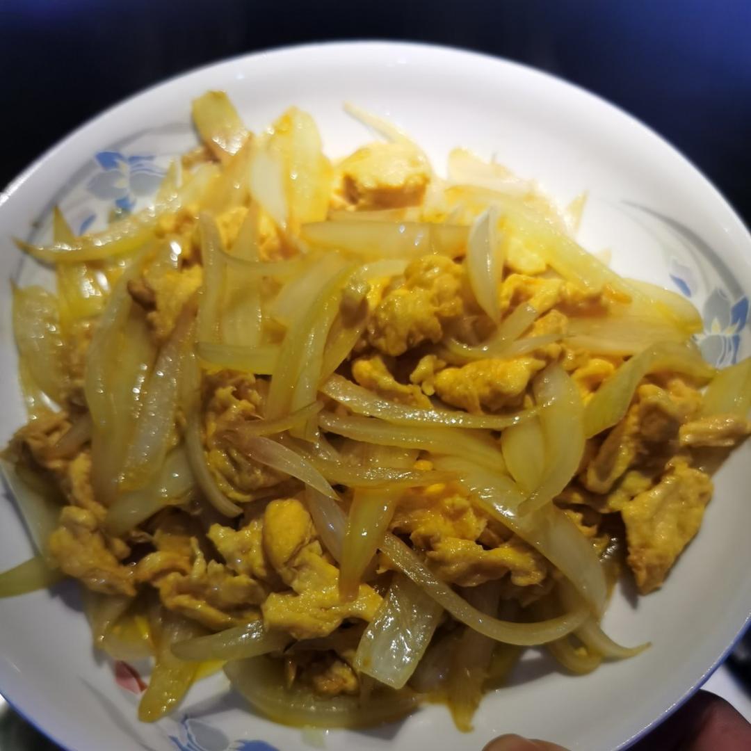 洋葱炒鸡蛋