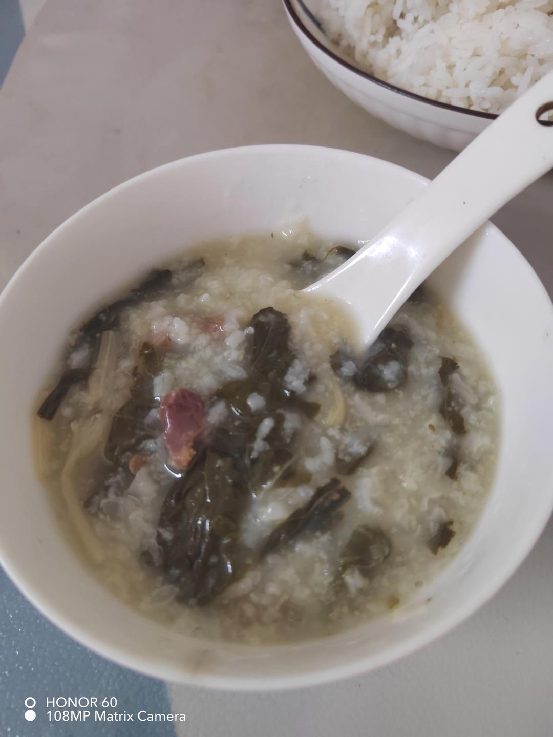 广东粥（菜干咸骨粥）自制咸骨