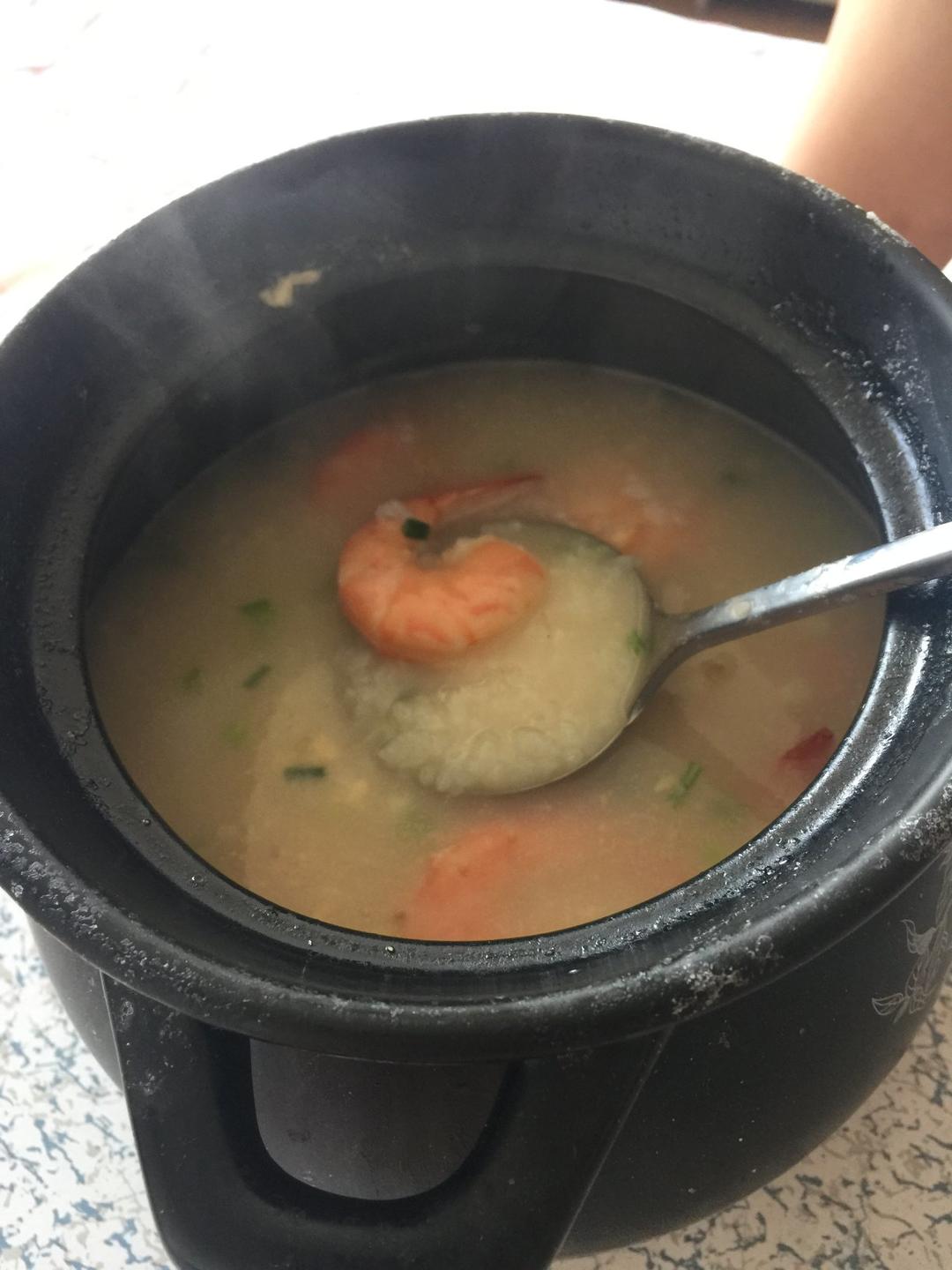 鲜虾砂锅粥