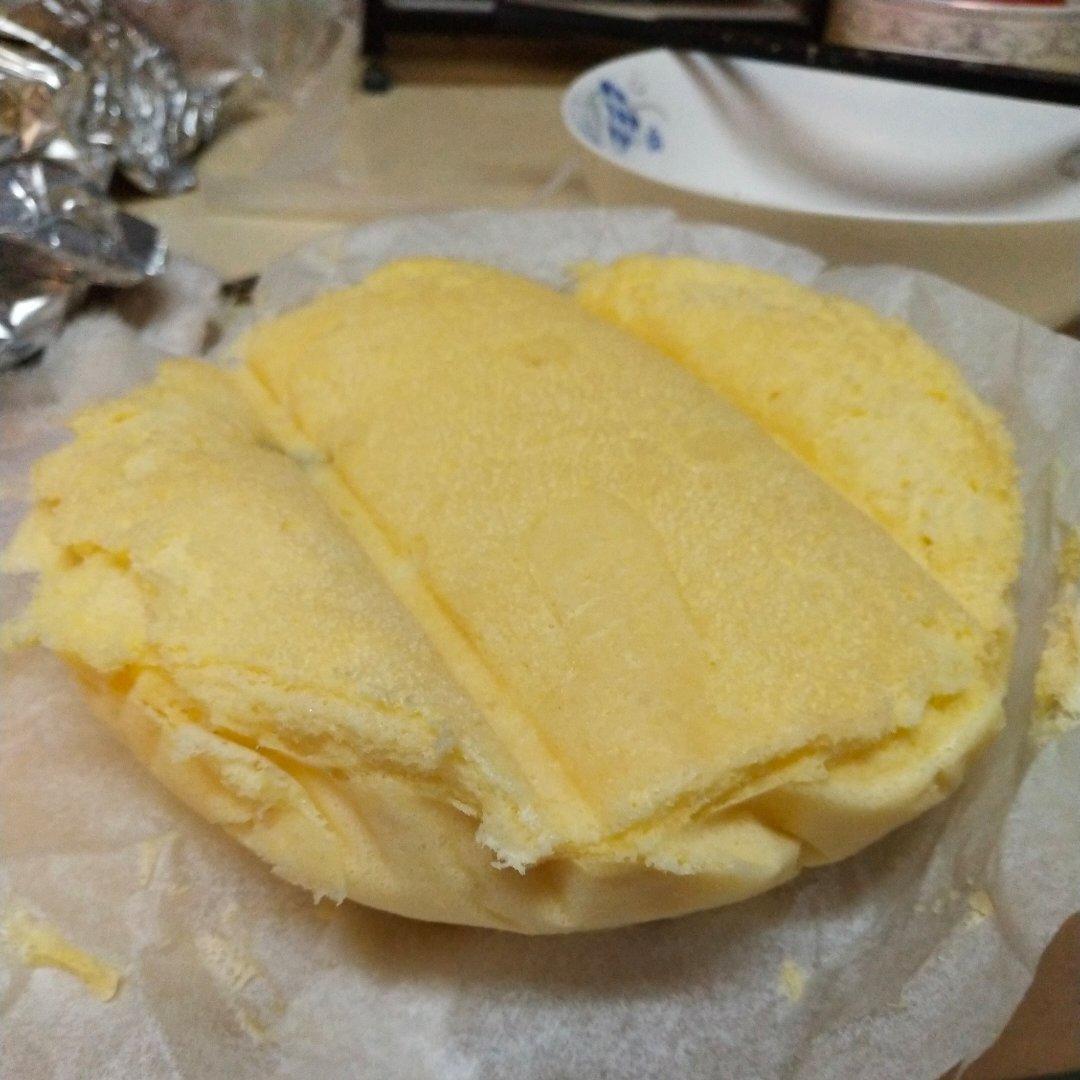 超详细的蒸酸奶戚风蛋糕（附带小视频）