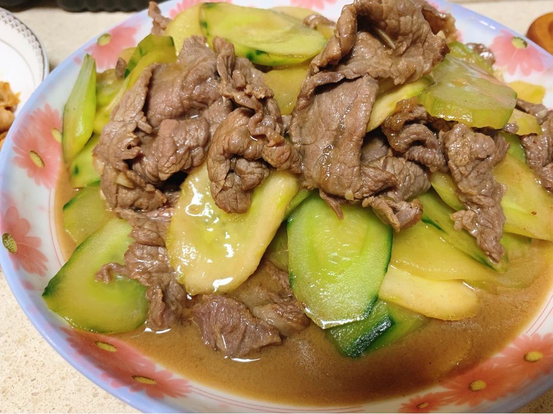 Yo！青瓜炒牛肉🐮