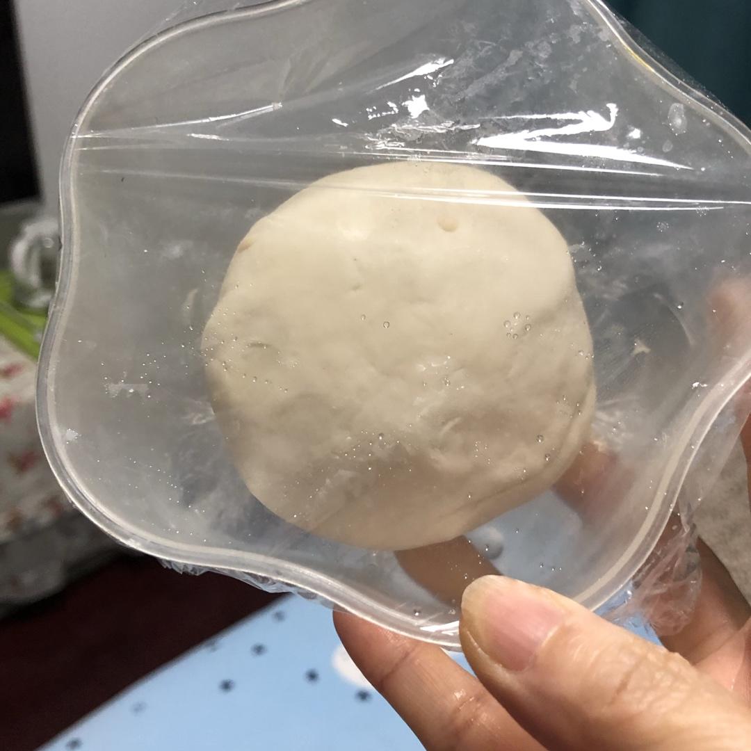 像面包般柔软的奶香馒头（最简单的揉面做法)