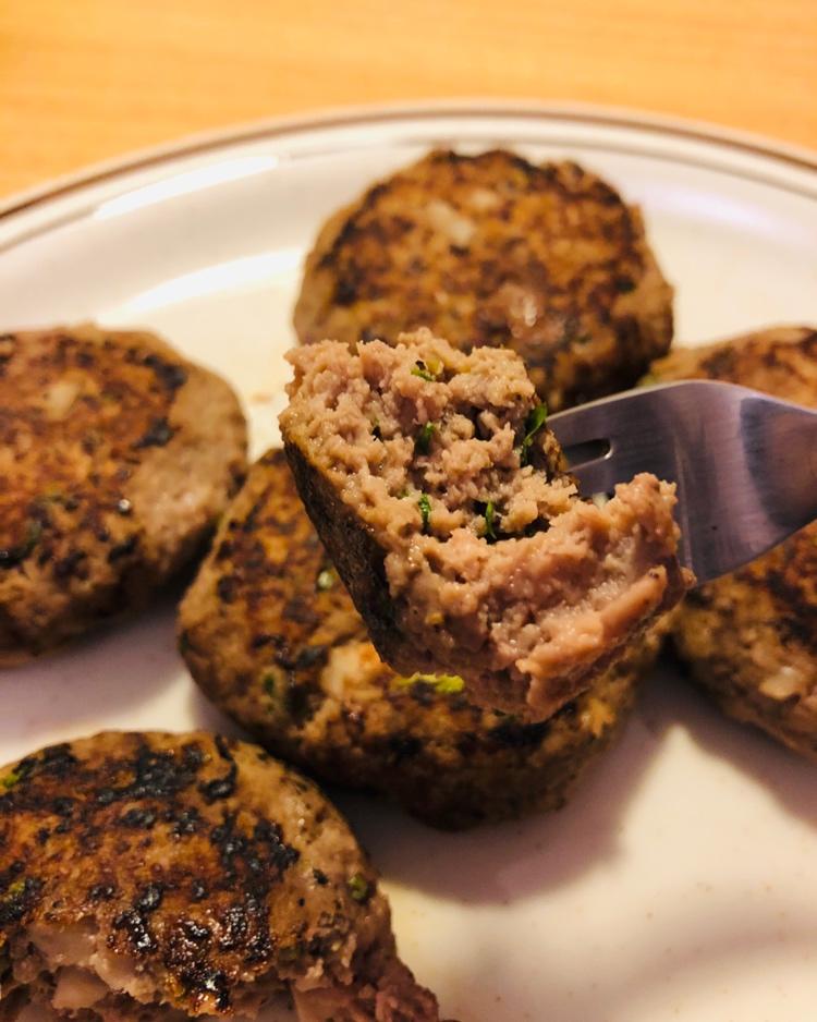 藕碎代替面粉，低卡低碳的汉堡肉排来了！|芥末的减脂餐