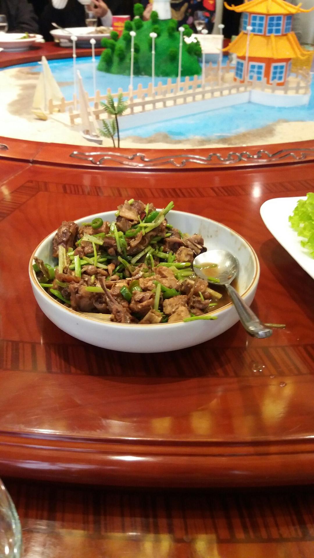 香菜炒一切肉【意想不到的好吃】的做法