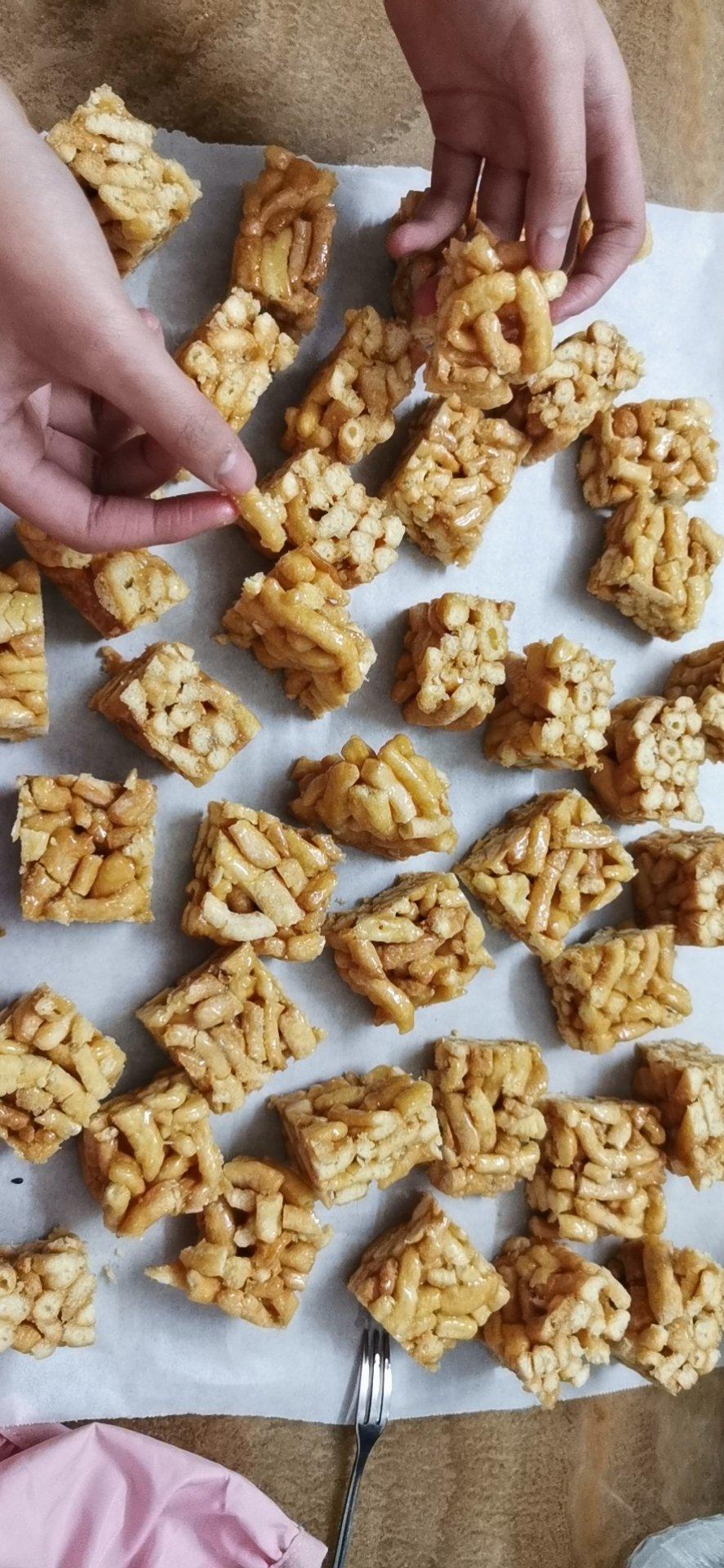 葱香芝麻沙琪玛～绵软温润香气足 承包我冬天的幸福感