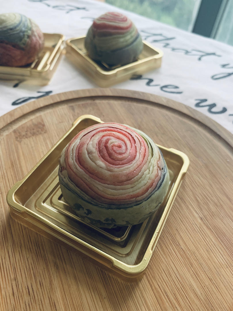 🌈免揉，免松弛，超高颜值小马宝莉彩虹蛋黄酥（含详细操作视频）