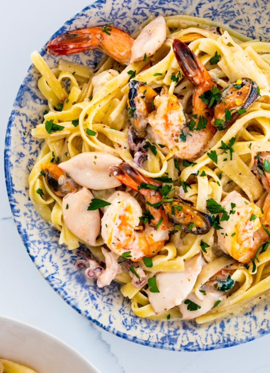 蒜香海鲜意大利面的做法