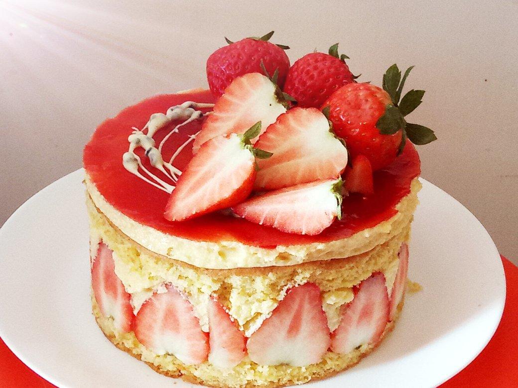 送给同事的生日蛋糕：La fraisier 草莓芙蕾杰蛋糕