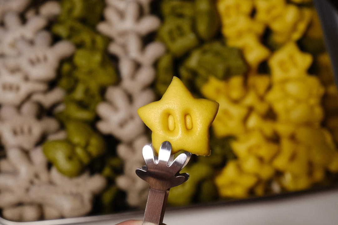 忙里偷闲吃饭饭