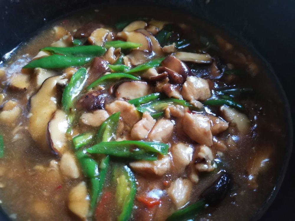 ㊙️简单快手❗️好吃到舔碗底的香菇鸡肉饭❗❗️️