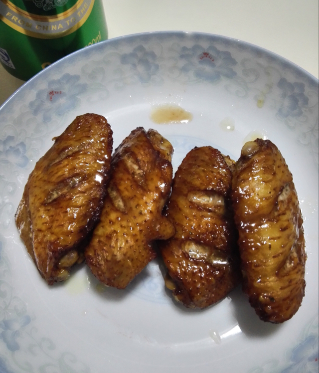 烤鸡翅的做法（烤箱烤鸡翅）