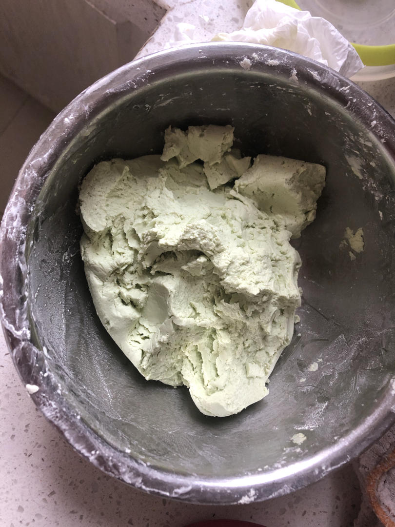 网红青团～～咸蛋黄肉松青团