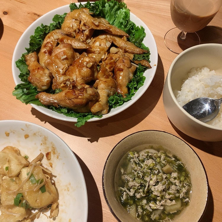 不要再可乐鸡翅了，求求你试试蒜香鸡翅吧，香味捅破天花板！