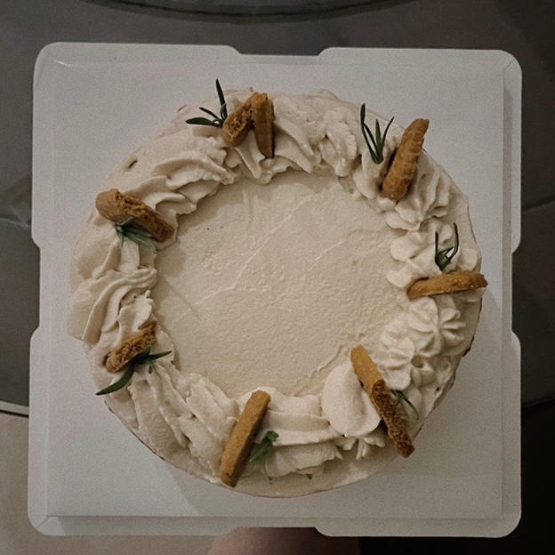 榛子奶油蛋糕