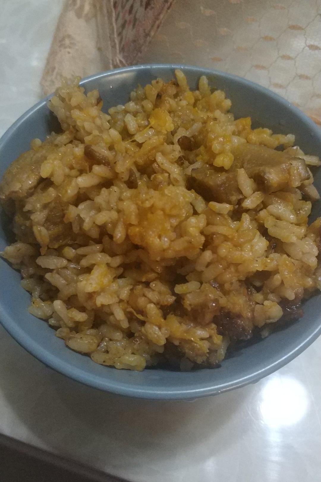 南瓜鸡肉饭