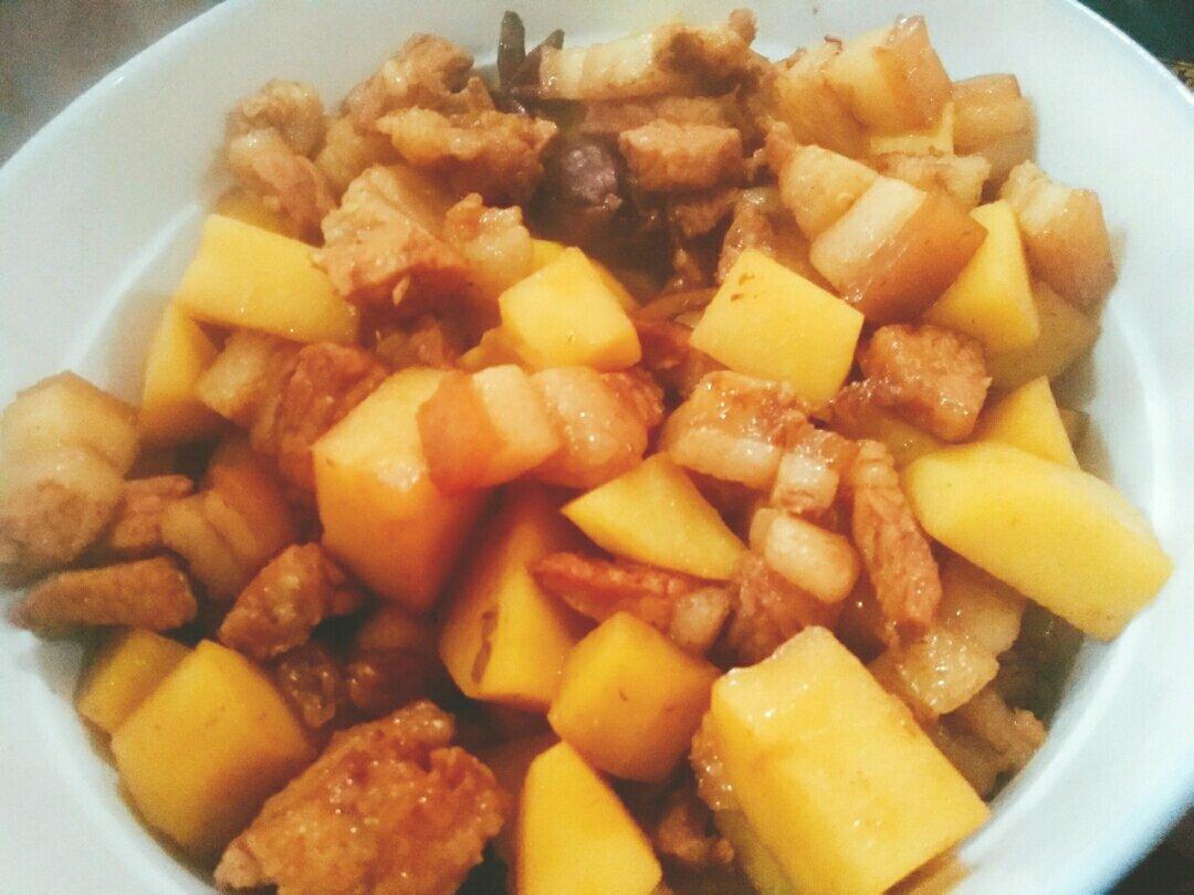 土豆炖肉