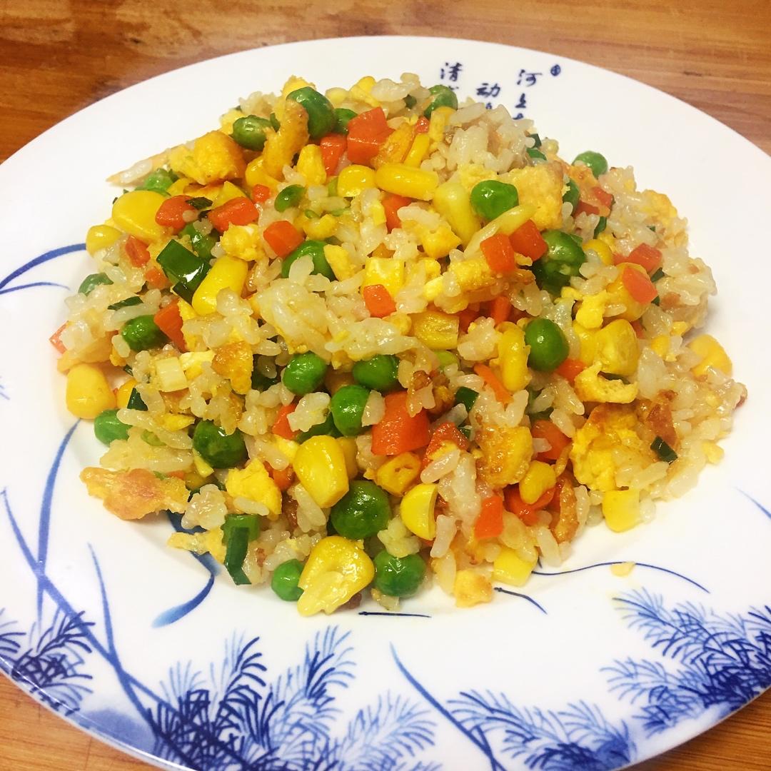 五彩蛋炒饭96色香味俱全      一碗剩米饭的华丽变身           却