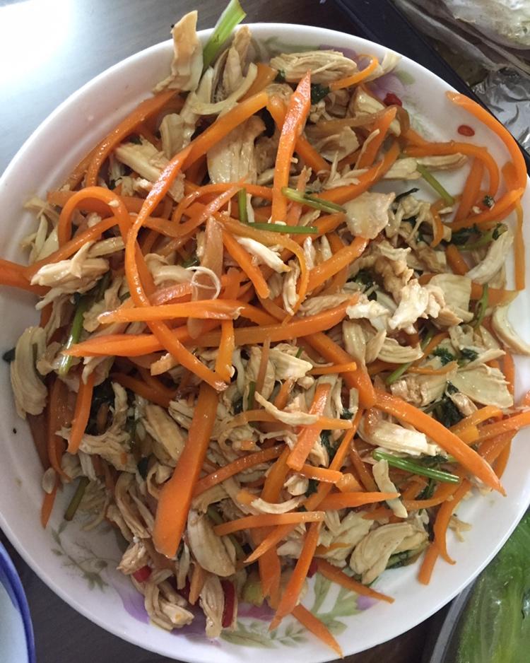 姜葱手撕鸡
