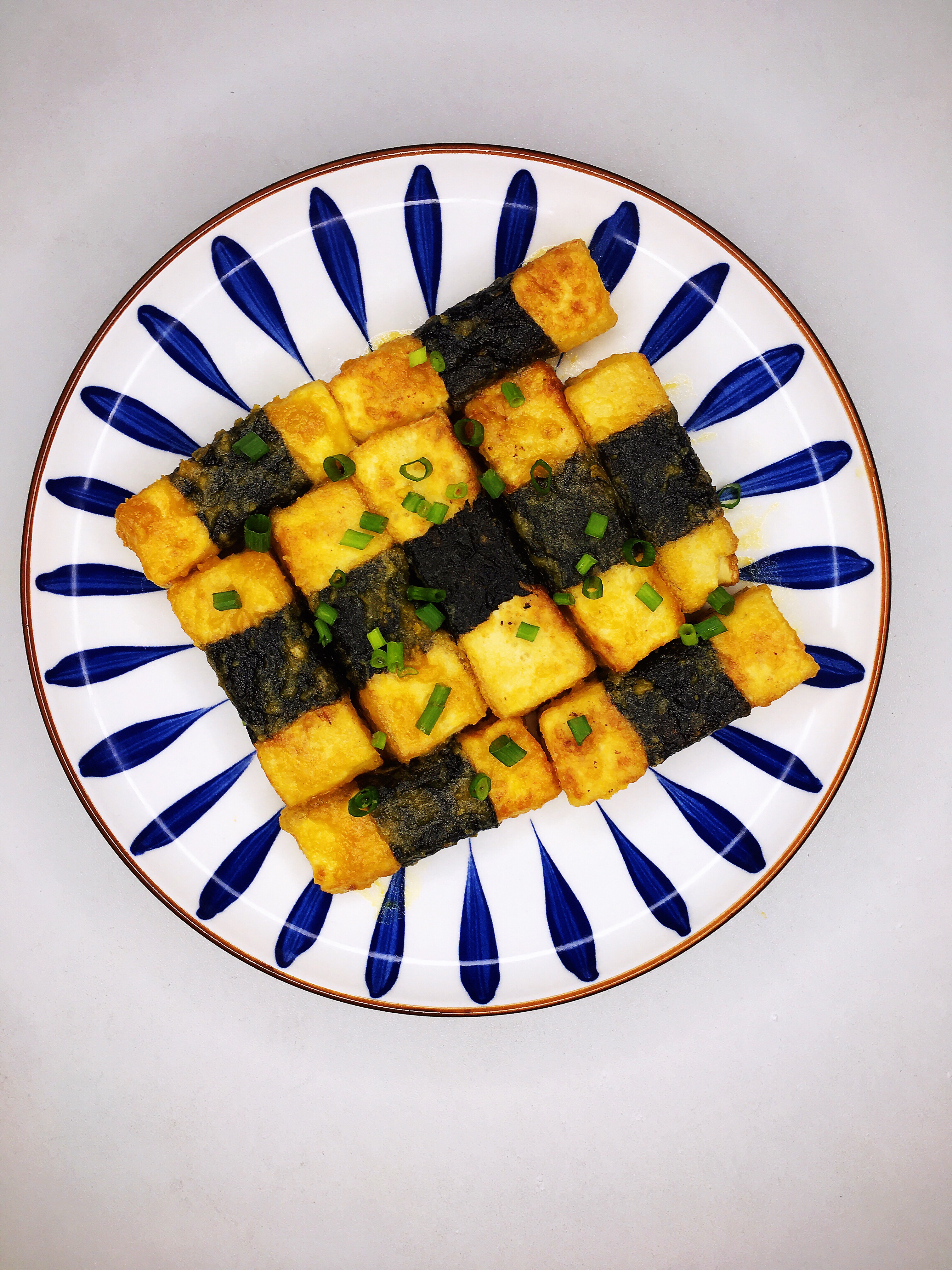 蛋黄海苔卷豆腐的做法