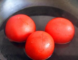 自制可用于拼盘裱画的番茄酱的做法 步骤1