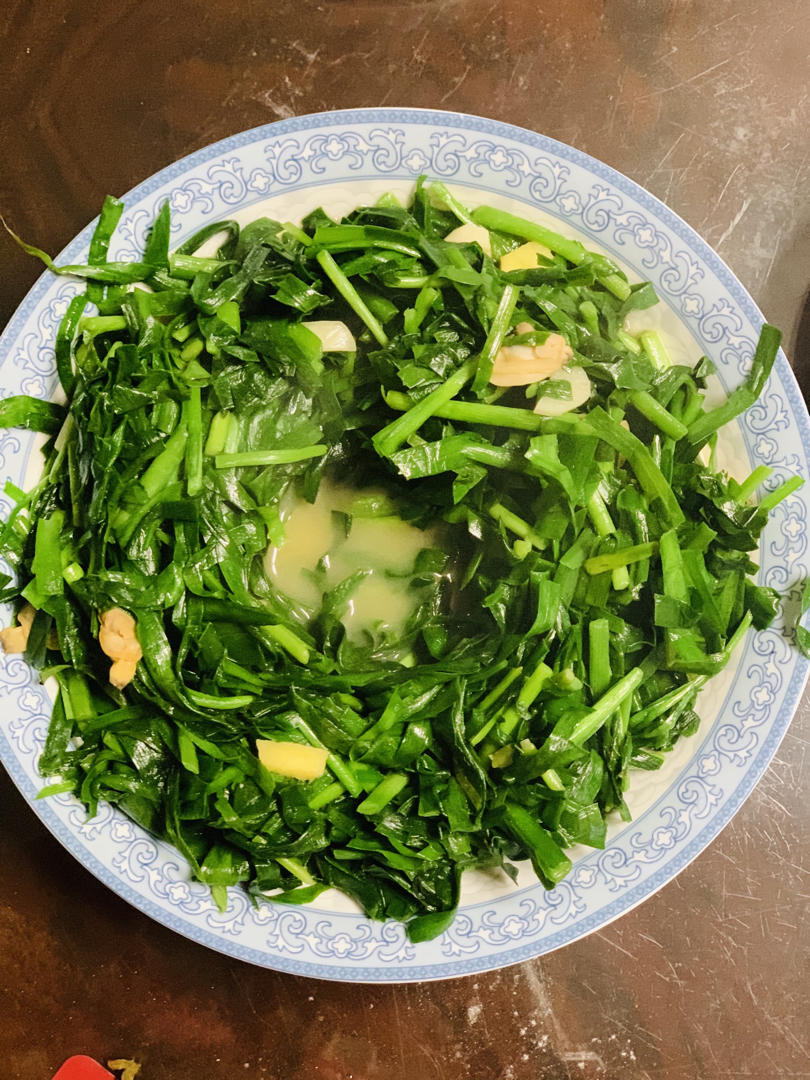 韭菜炒蛤蜊肉