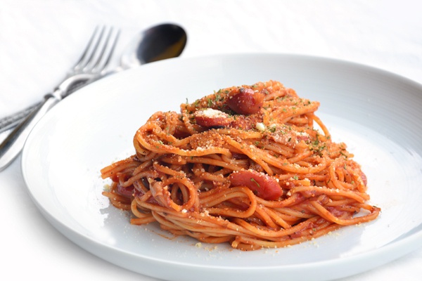 晚来做的拿波里意大利面