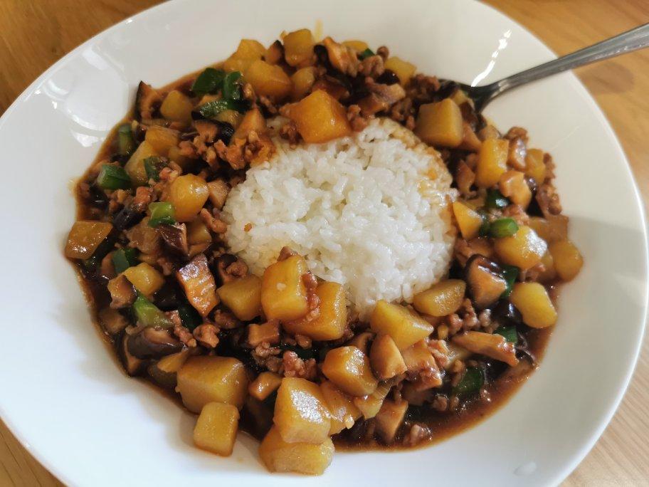 ㊙️香菇土豆肉沫拌饭❗️比外卖还好吃