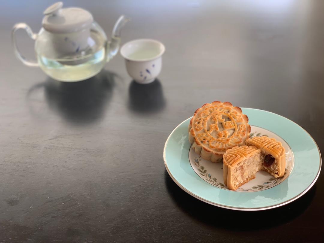 曲奇椰蓉蔓越莓月饼，外酥内软好调戏，比广式月饼好吃N+1倍