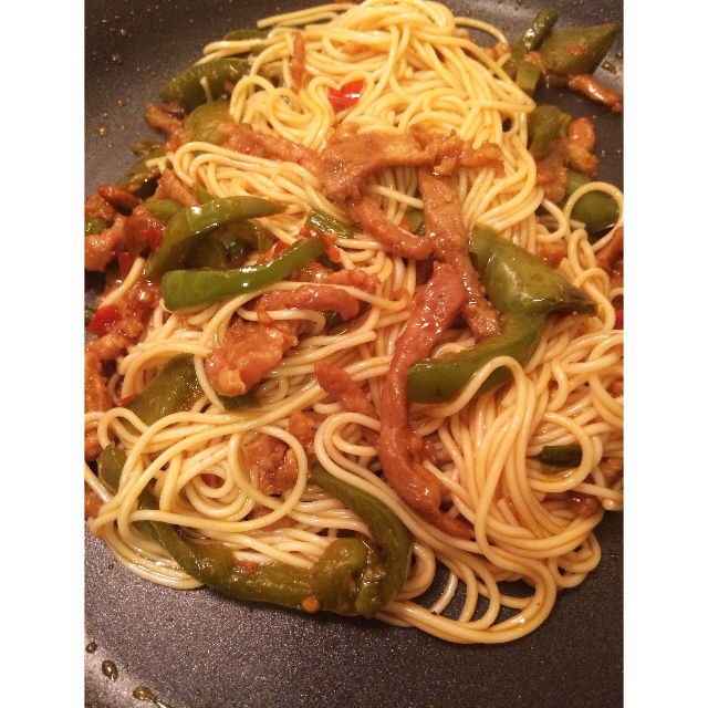 青椒肉丝炒面