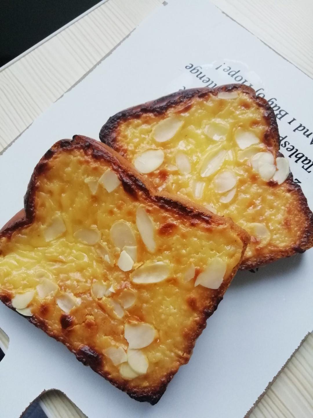 零失败快手岩烧乳酪(熔岩吐司)十分钟网红早餐，好吃哭