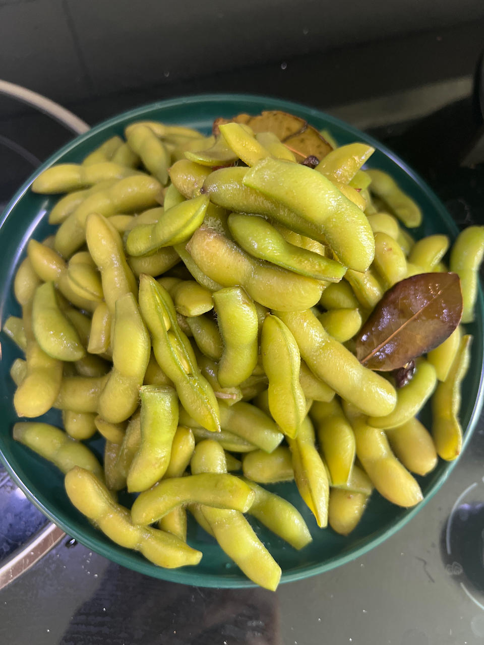 厨师长教你一道小吃：“盐水毛豆”的家常做法，好吃的停不下来