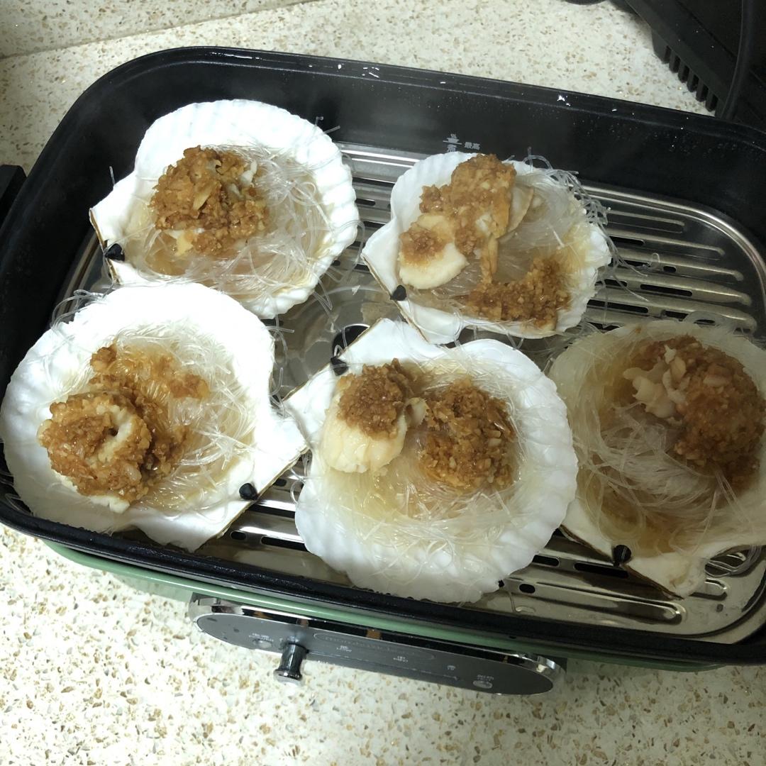 蒜蓉粉丝蒸扇贝