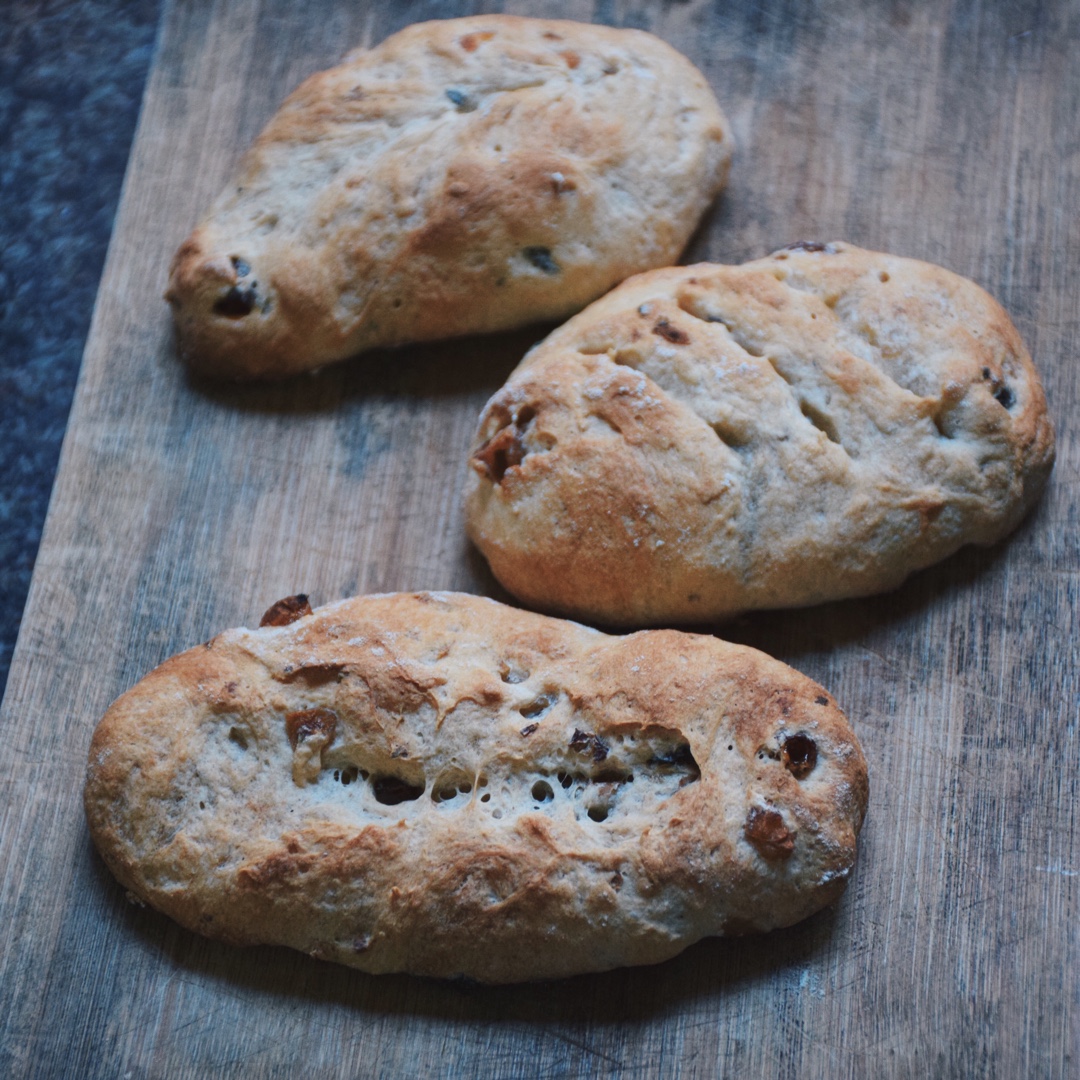 冷藏发酵的迷你硬式面包