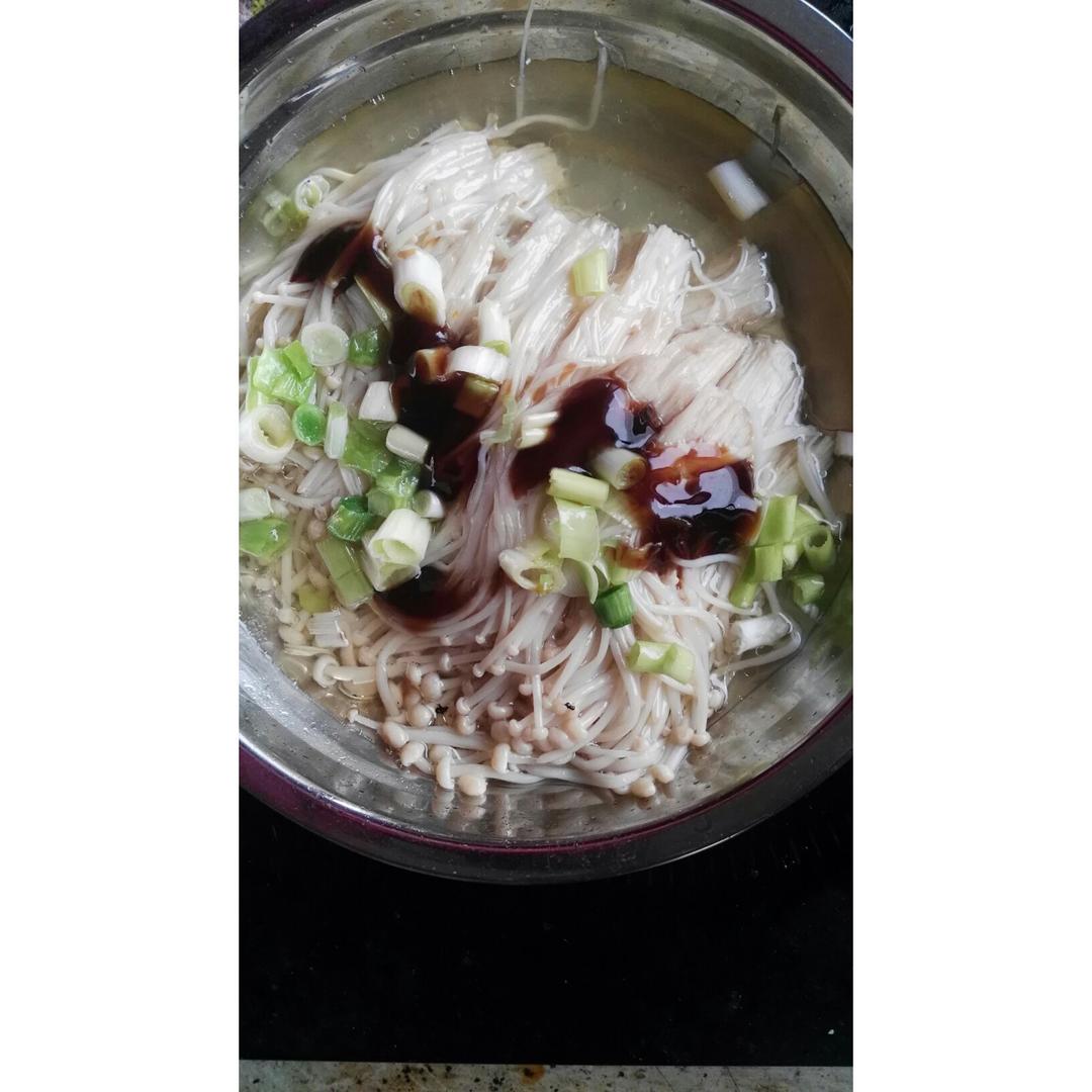 剁椒金针菇
