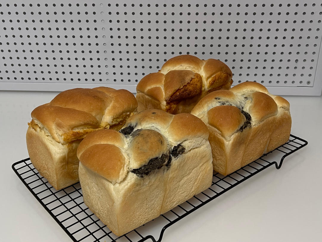 咸蛋黄奶酥吐司