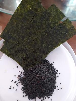 黑芝麻海苔粉（宝宝辅食）的做法 步骤1