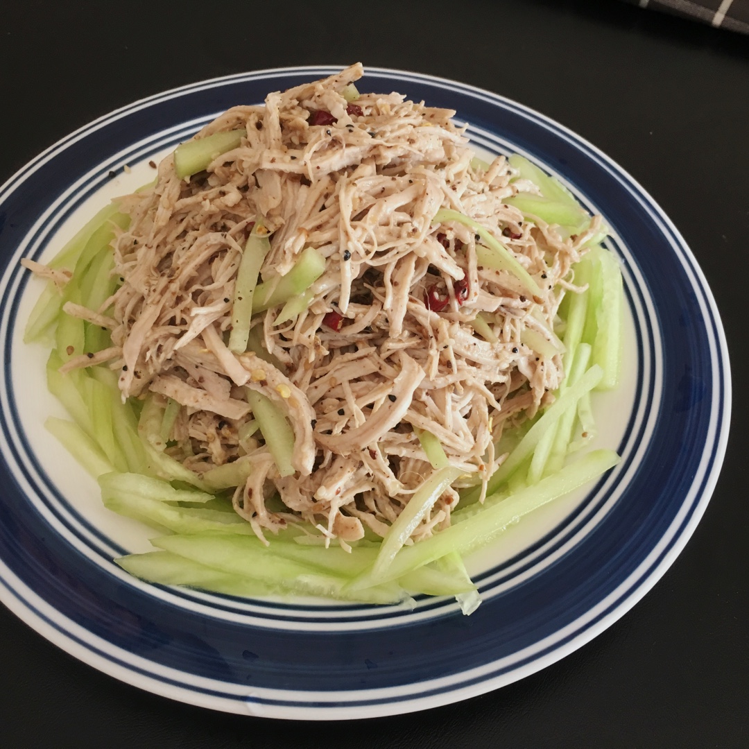 凉拌麻辣鸡丝