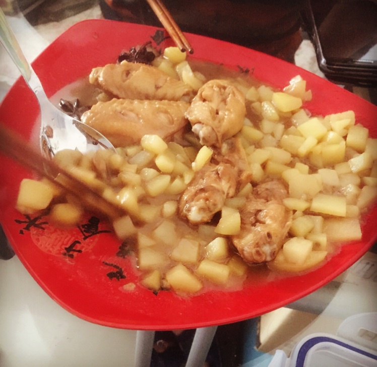 土豆炖鸡翅（快手零失败）