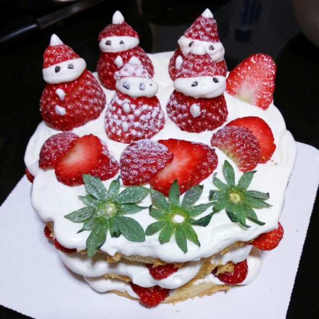 过个萌萌的美美的圣诞节【欢乐滴雪景圣诞老人蛋糕】