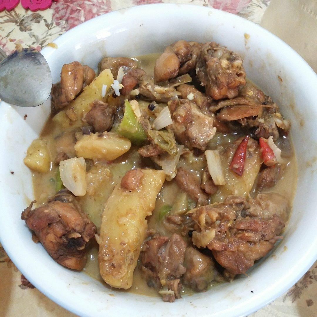 土豆鸡块（黄焖鸡）